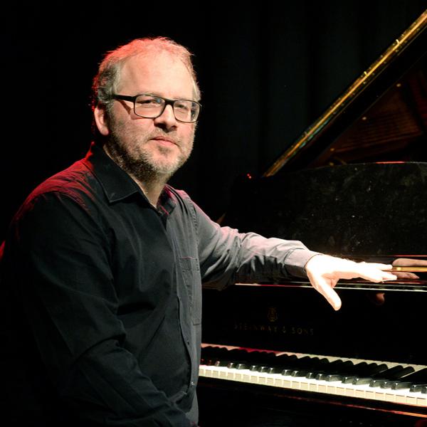 Prof. Hubert Nuss