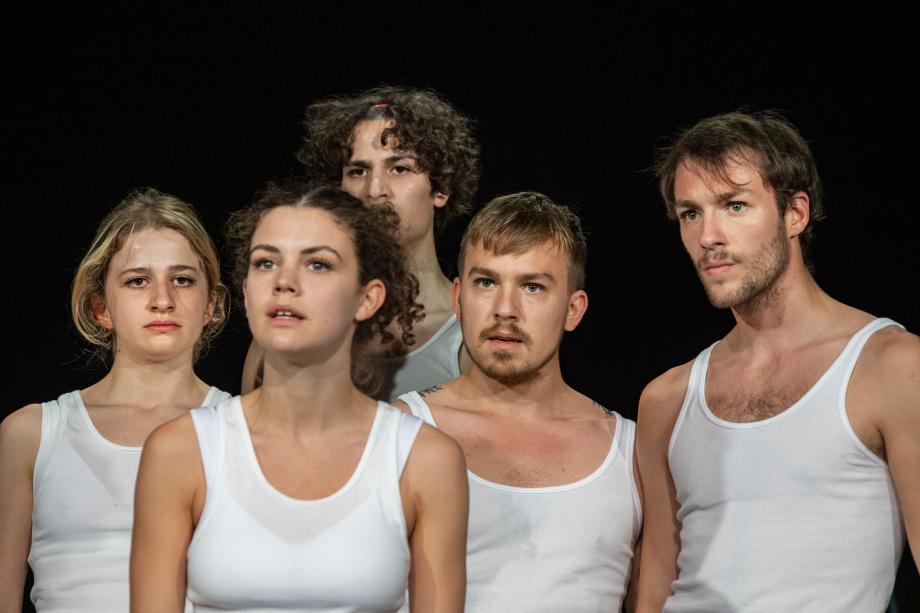 Studierende des Schauspiel.