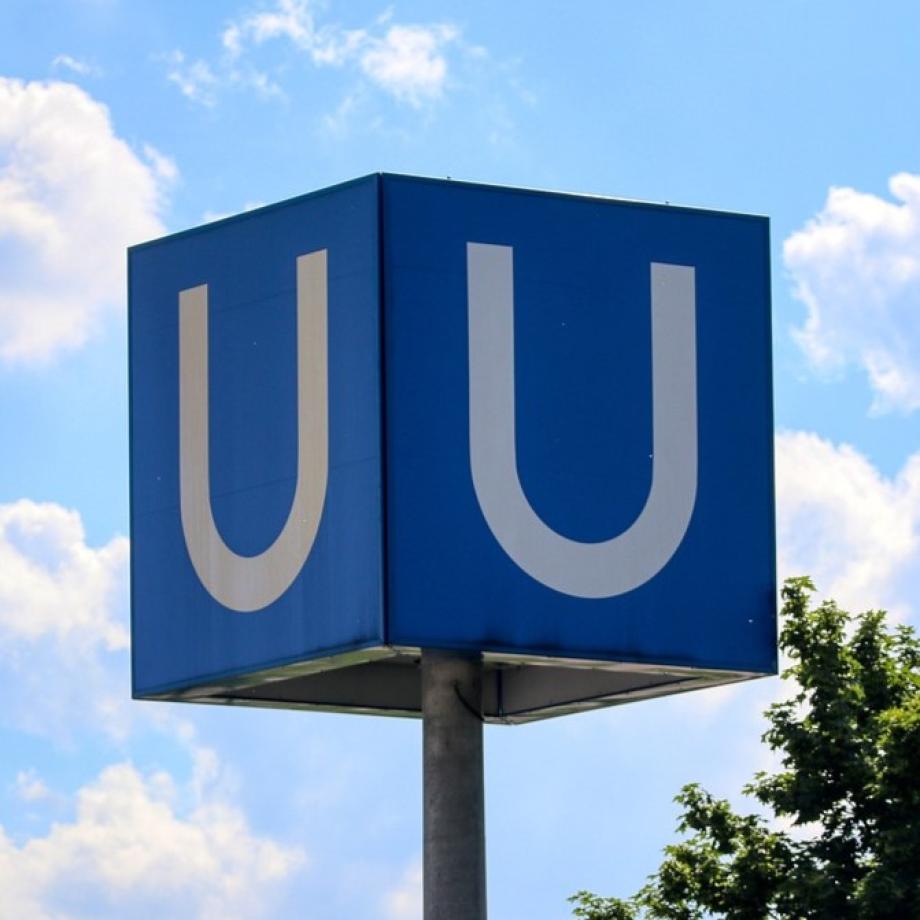 U Bahn Schild
