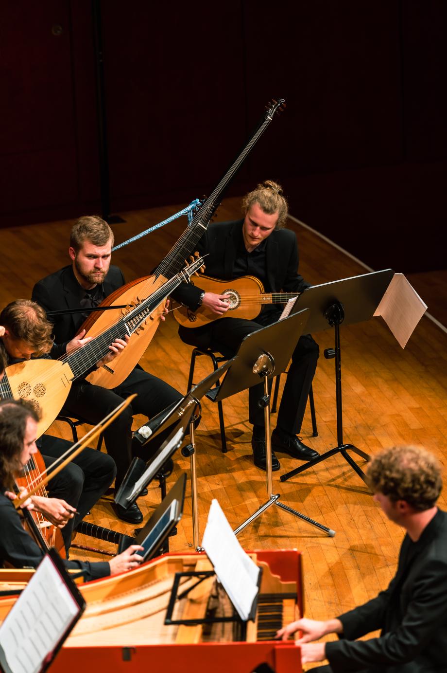 Studierende der Alten Musik.