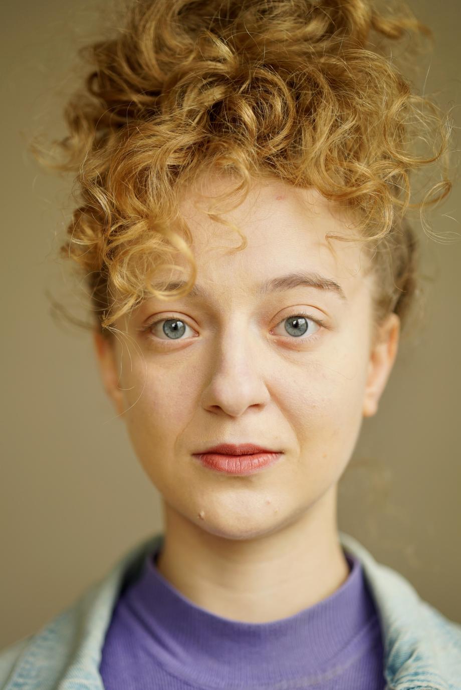 Portrait Anna Lehostka 